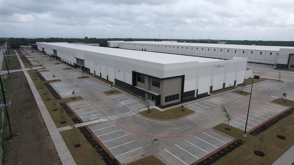14650 Levey Ln, Pearland, TX for lease - Aerial - Image 2 of 7