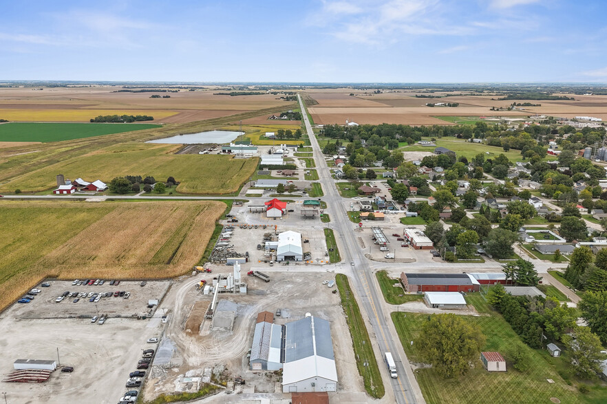 405 Wapello St N, Mediapolis, IA for sale - Aerial - Image 3 of 32