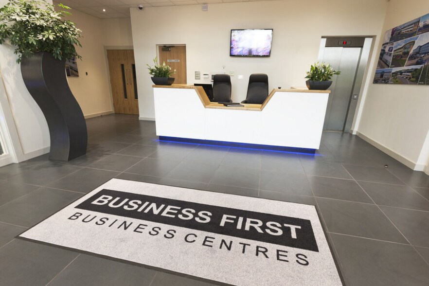 Burnbrae Rd, Linwood for lease - Lobby - Image 3 of 33