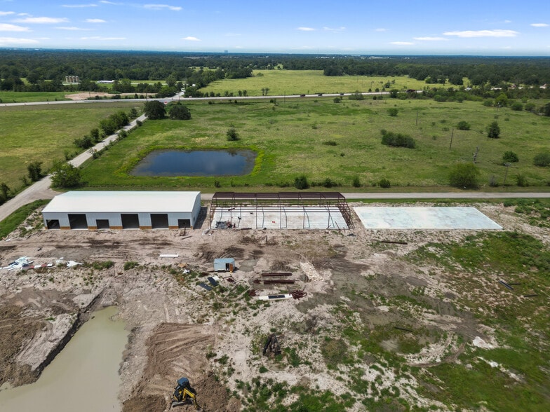 15137 Tonkaway Lake Rd, College Station, TX for lease - Building Photo - Image 3 of 5