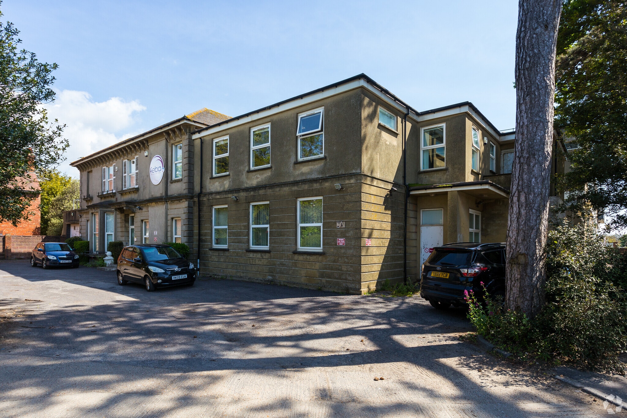 Ivy Arch Rd, Worthing for sale Building Photo- Image 1 of 1