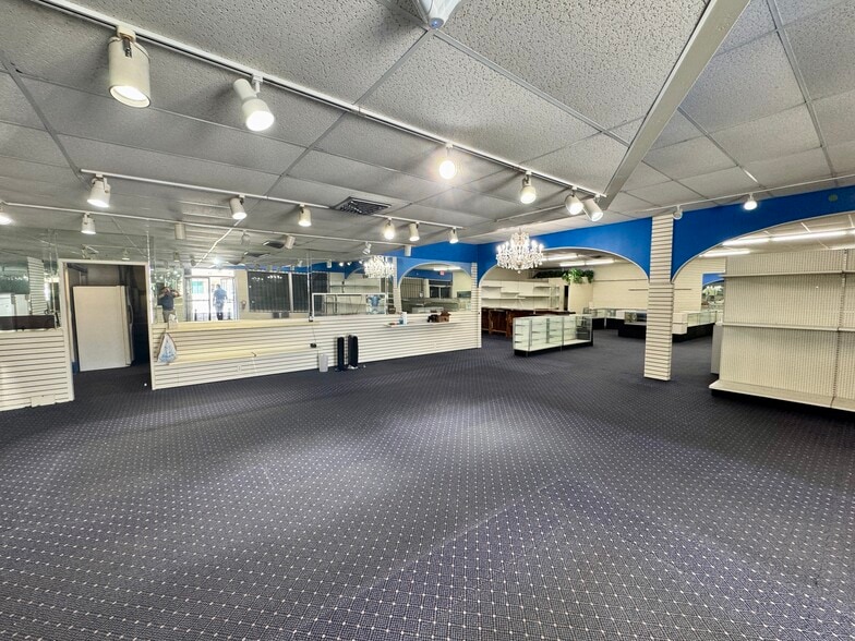 91 Forrest Ave, Cocoa, FL for lease - Building Photo - Image 3 of 7