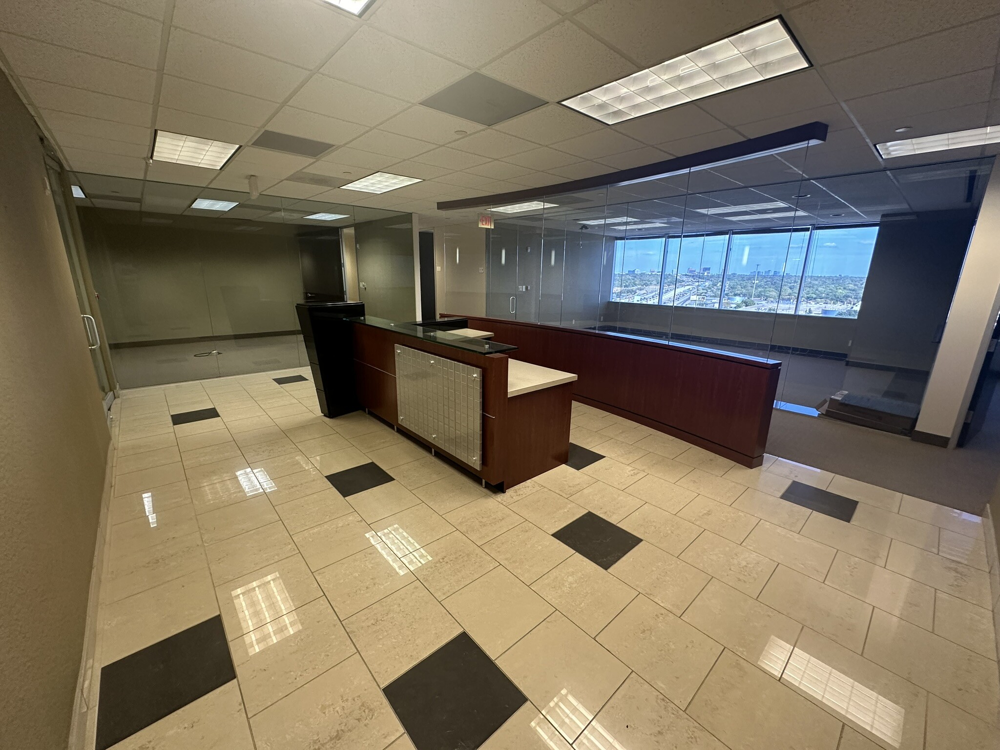 3030 Lyndon B Johnson Fwy, Dallas, TX for lease Interior Photo- Image 1 of 6