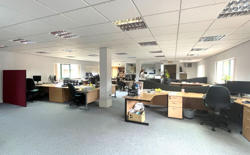 Beechwood Park, Inverness for lease Interior Photo- Image 1 of 1