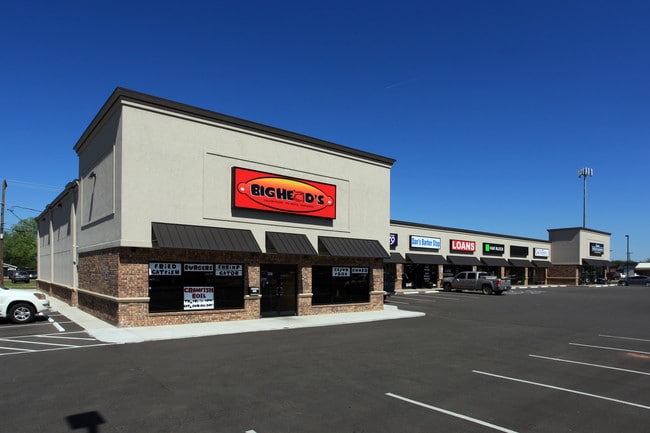 More details for 601-617 S Broadway, Edmond, OK - Retail for Lease