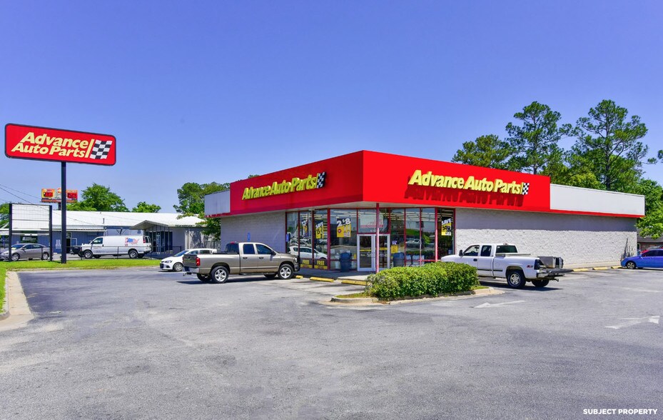 616 W 7th St, Tifton, GA 31794