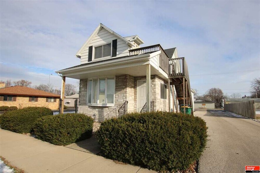 295 N Main St, Fond Du Lac, WI 54935