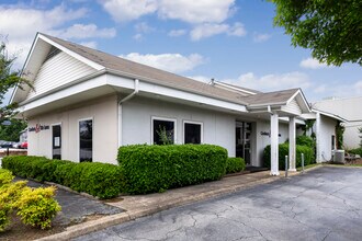 118 S Pleasantburg Dr, Greenville, SC for lease Building Photo- Image 2 of 6