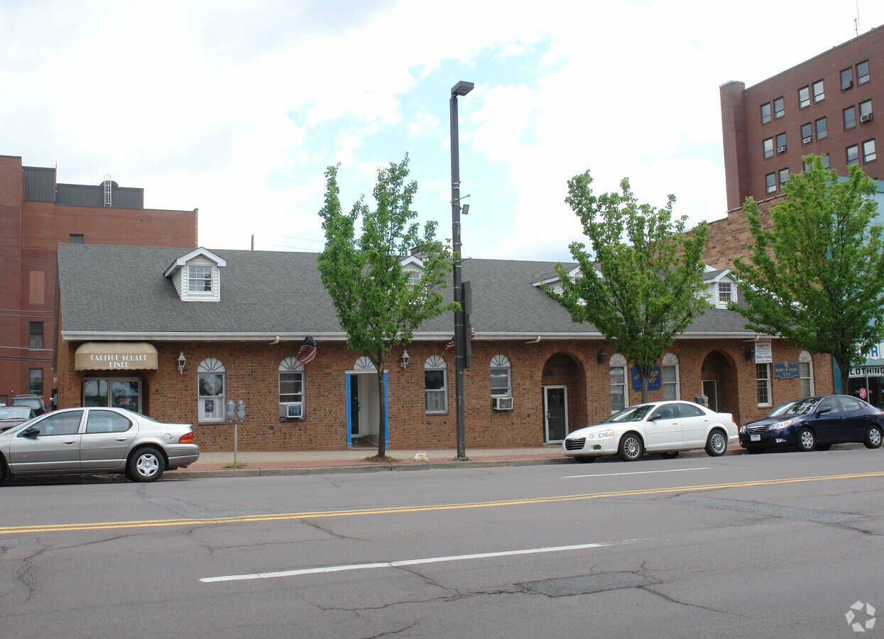 121 W Broad St, Hazleton, PA 18201 Property Record