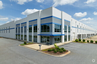 Fort Prince Commerce Center - 439,360 SF - Automotive Property