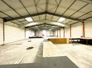 Flex in Évry for lease Interior Photo- Image 1 of 4