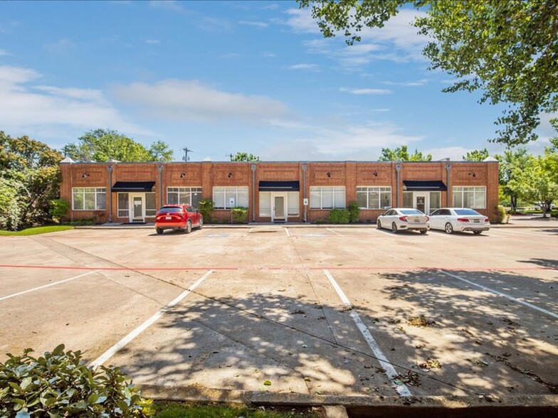 502 N Carroll Ave, Southlake, TX for lease - Building Photo - Image 3 of 19