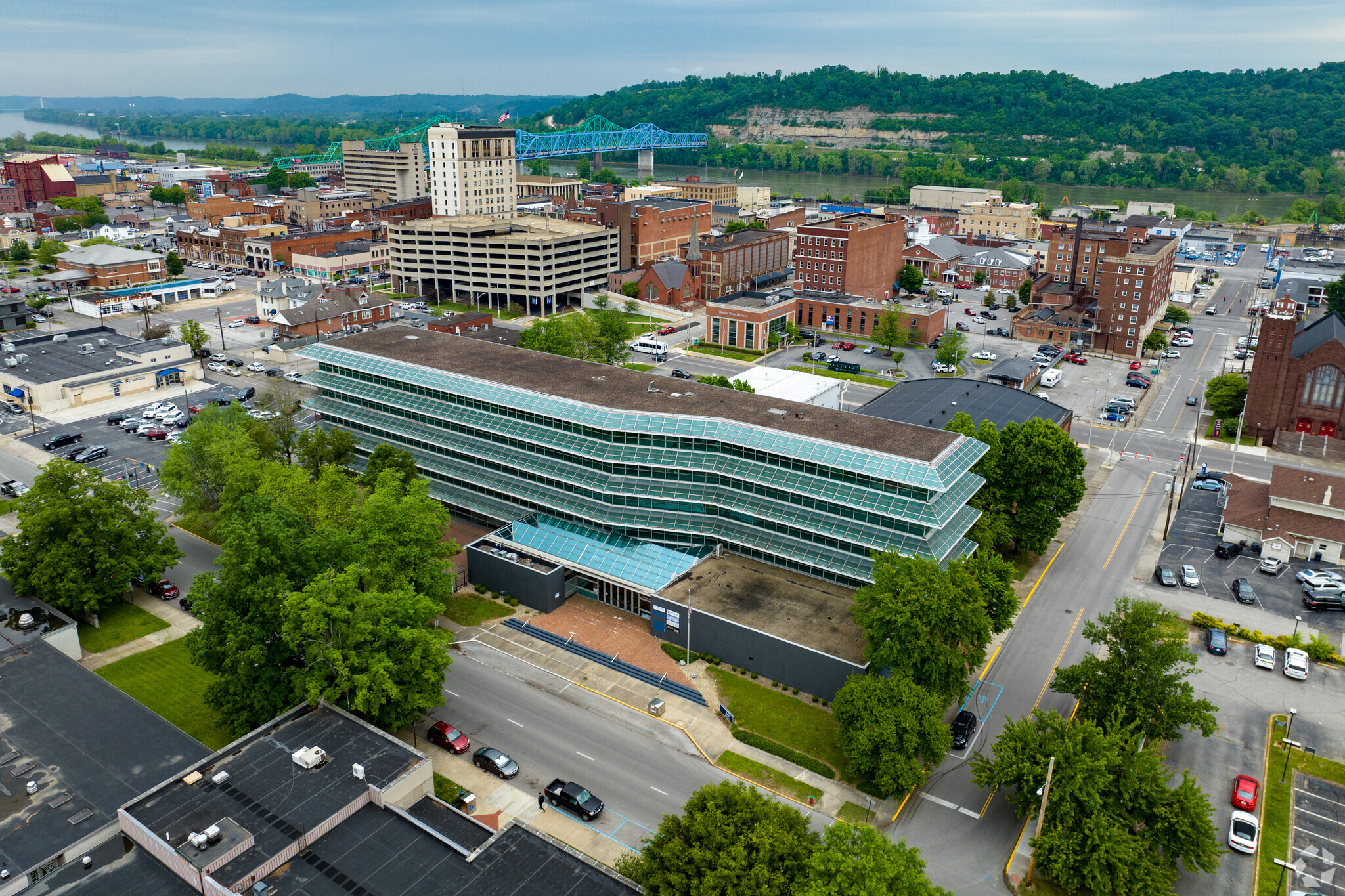 1701 Central Ave, Ashland, KY for sale Aerial- Image 1 of 1