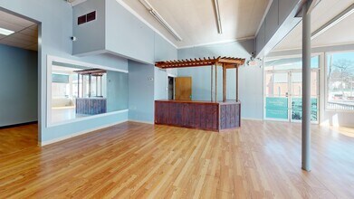 33-39 N Main St, Wallingford, CT for lease Interior Photo- Image 2 of 18