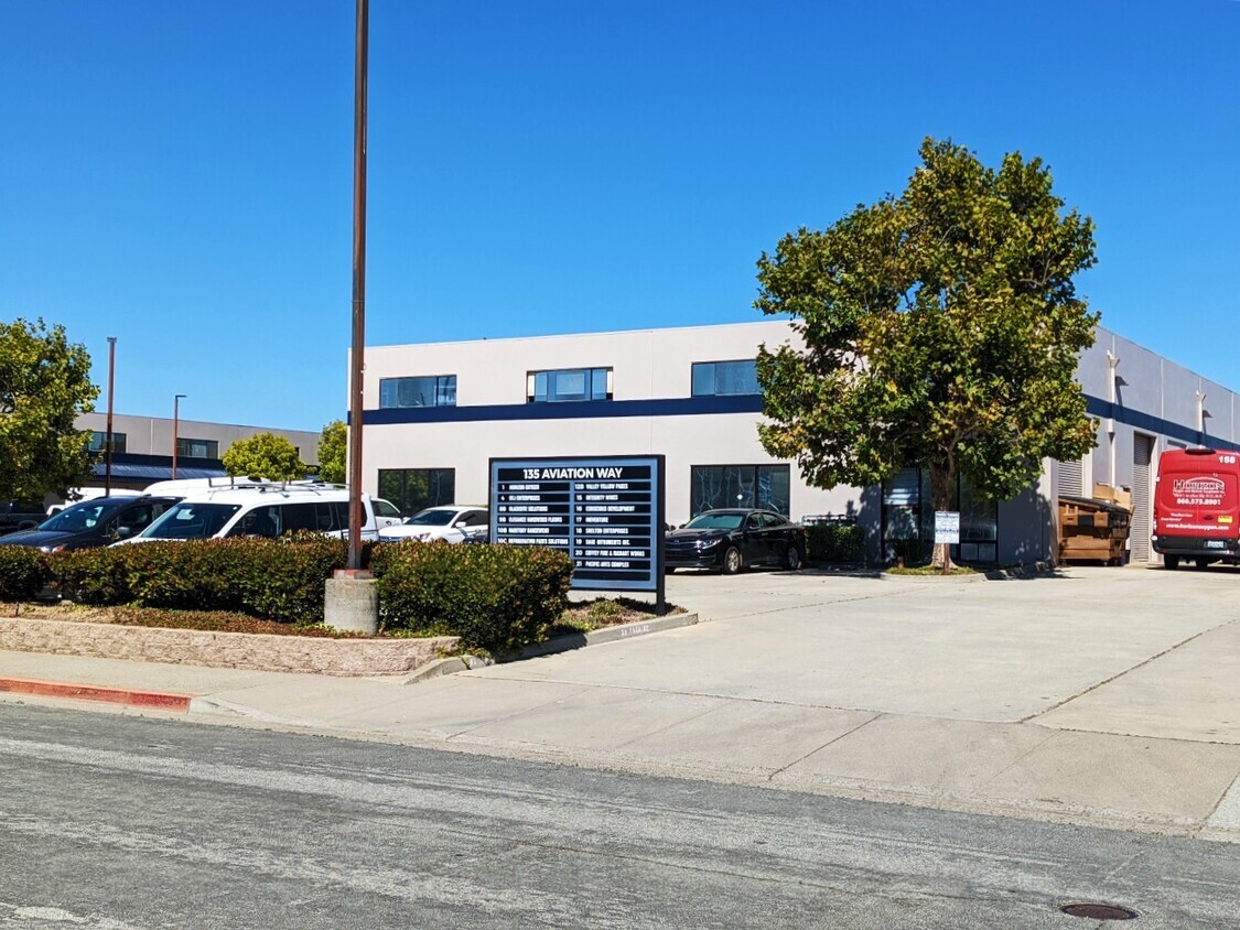 135 Aviation Way, Watsonville, CA for lease Building Photo- Image 1 of 10