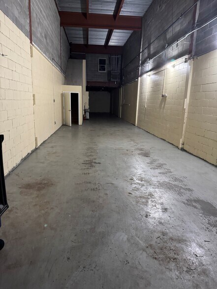 720 E 136th St, Bronx, NY for sale - Primary Photo - Image 1 of 1