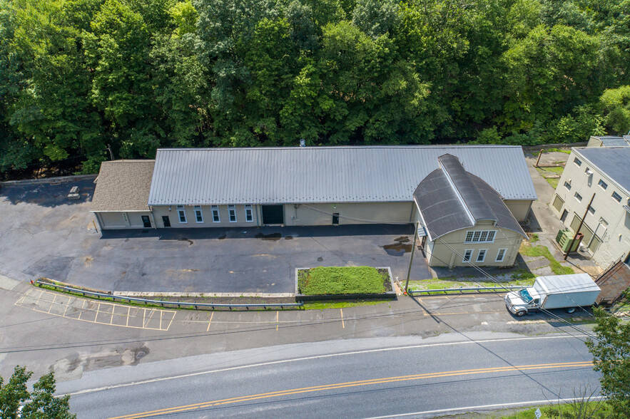 2218 Farmington Ave, Boyertown, PA 19512 - Bldg B | LoopNet