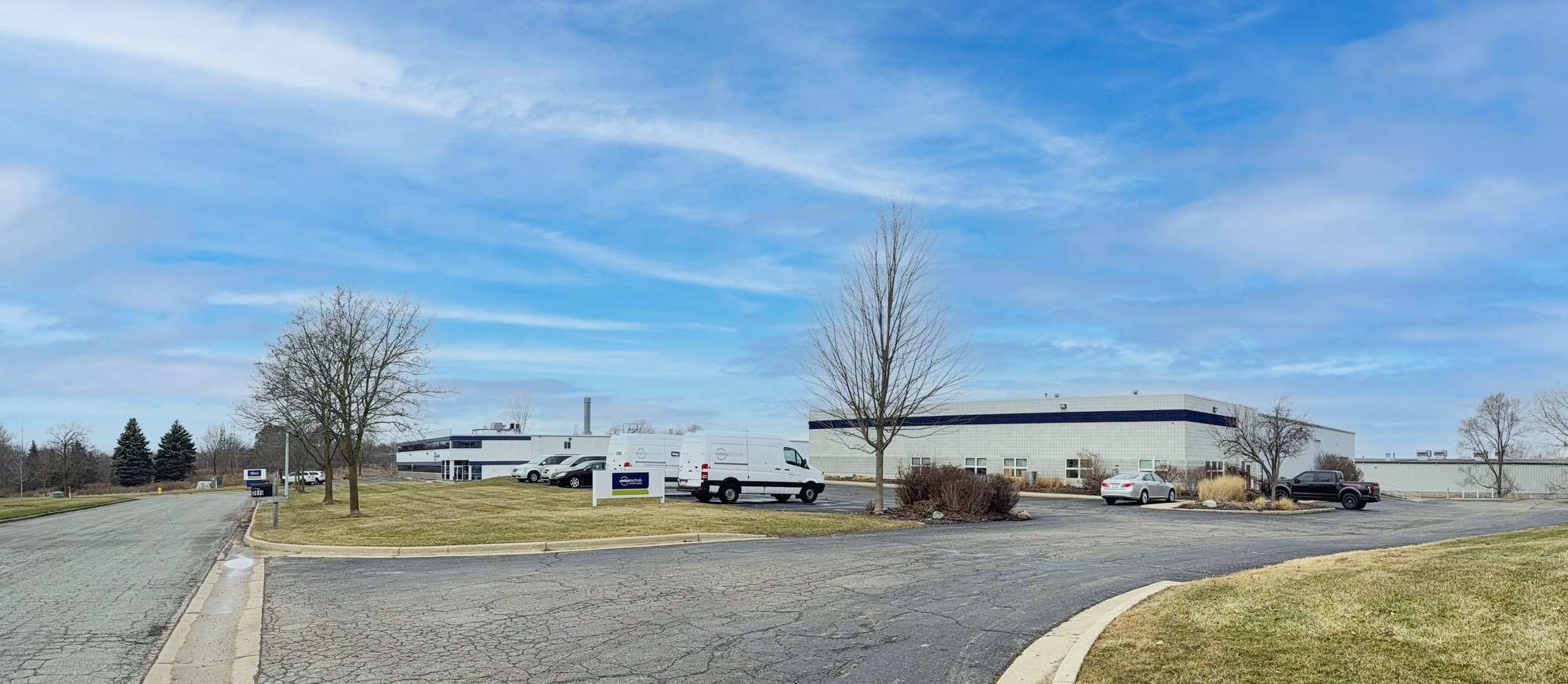 3919 N Greenbrooke Dr SE, Grand Rapids, MI for sale Building Photo- Image 1 of 4