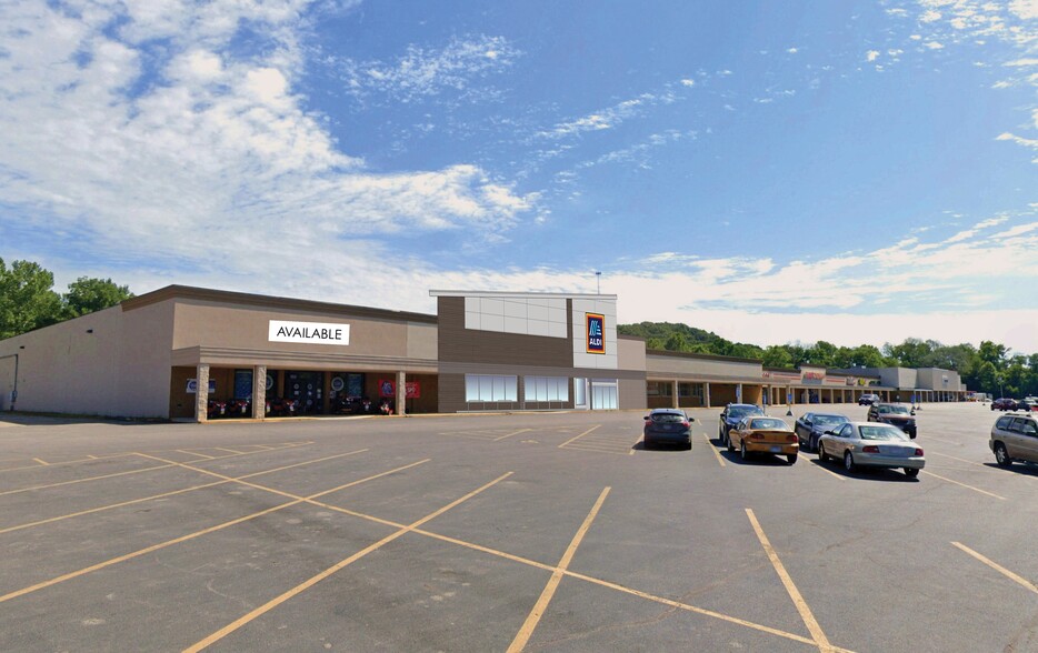 62-150 Hocking Mall, Logan, OH for lease - Building Photo - Image 1 of 23