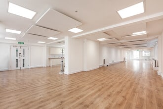 47-50 Margaret St, London for lease Interior Photo- Image 2 of 9