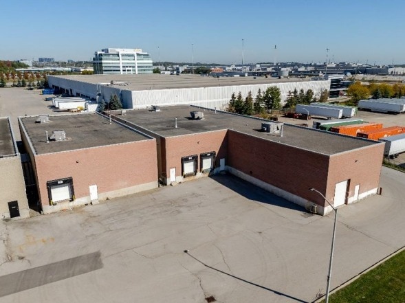 1273 N Service Rd E, Mississauga, ON for lease - Aerial - Image 2 of 3