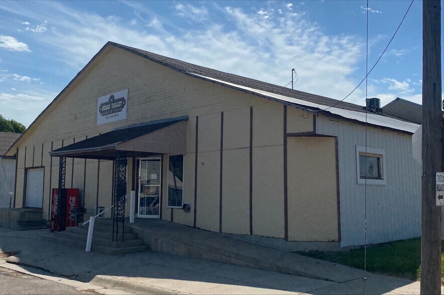 111 Main St, Cedar Rapids, NE 68627