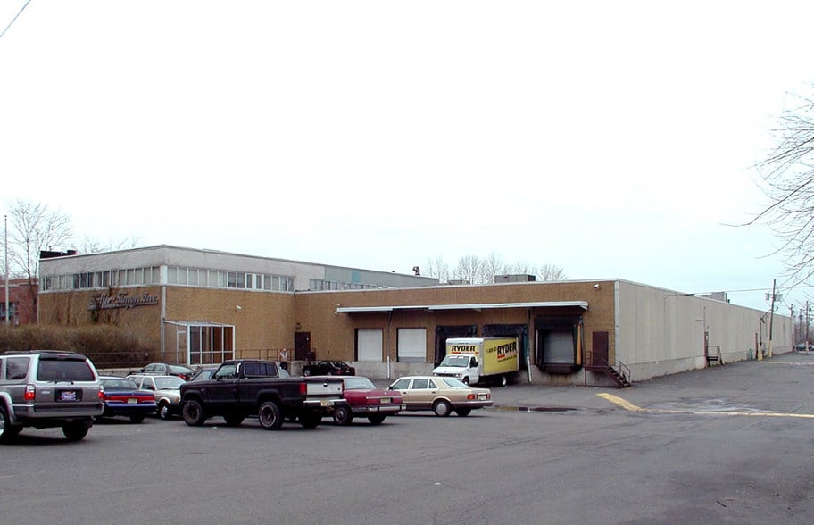 1835 Burnet Ave, Union Township, NJ for lease - Building Photo - Image 2 of 3