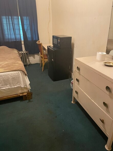 4020 W Lafayette Blvd, Detroit, MI for sale - Interior Photo - Image 3 of 4