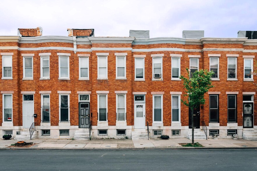 634 N Milton Ave, Baltimore, MD for sale - Primary Photo - Image 1 of 1
