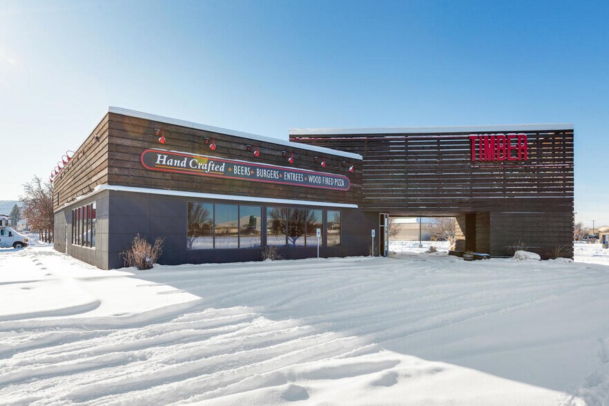 1610 E Schneidmiller Ave, Post Falls, ID for sale - Primary Photo - Image 1 of 1