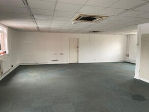64-66 Old Taunton Rd, Bridgwater for lease Interior Photo- Image 1 of 4