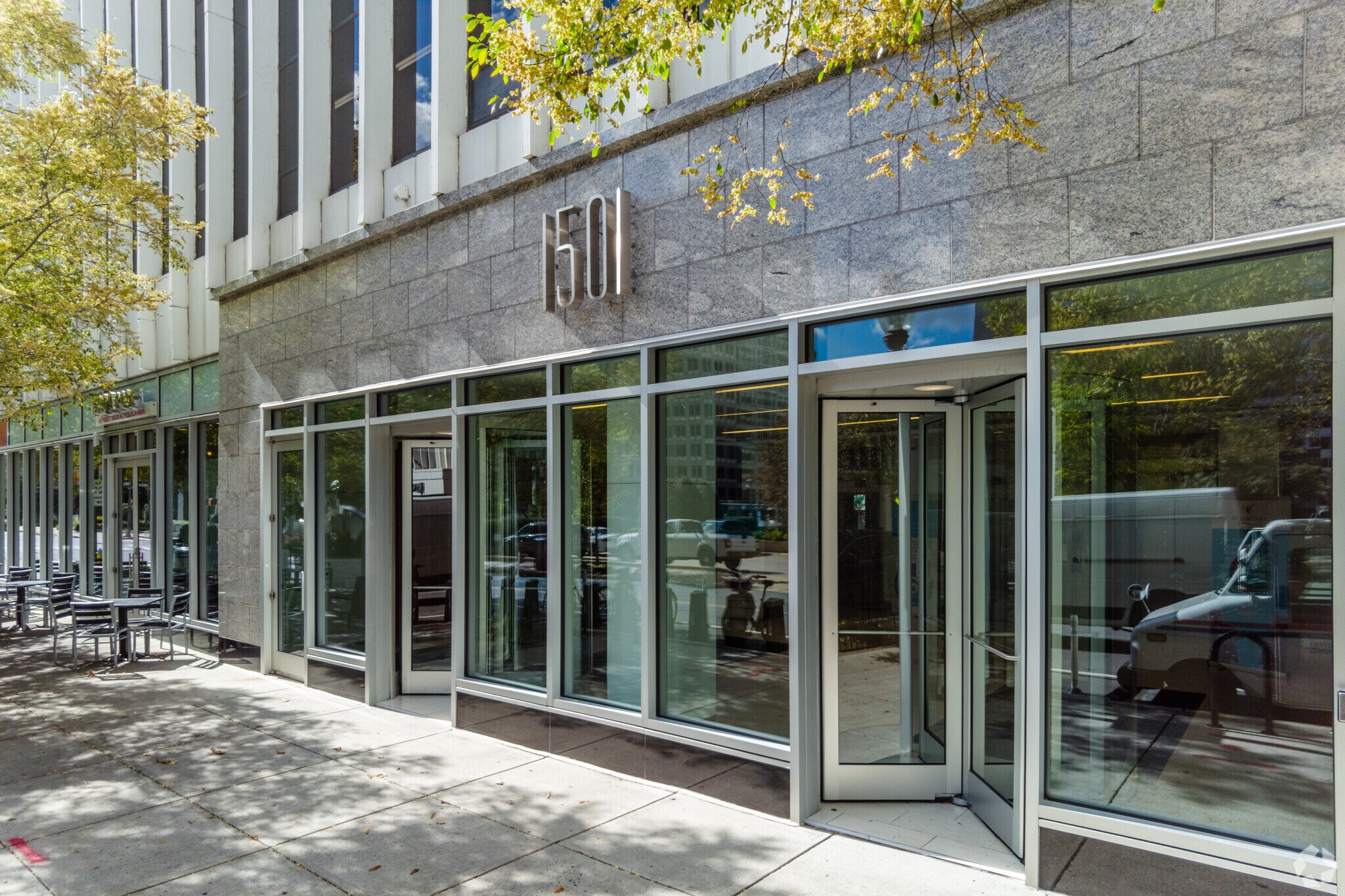 1501 Wilson Blvd, Arlington, VA 22209 Art Associates Bldg