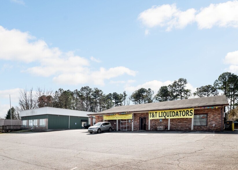 1403 Iris Dr, Conyers, GA 30013 1403 Iris Drive