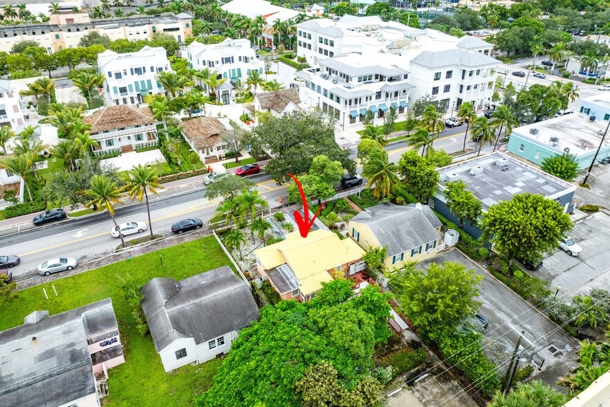 23 S Swinton Ave, Delray Beach, FL for lease - Primary Photo - Image 1 of 21