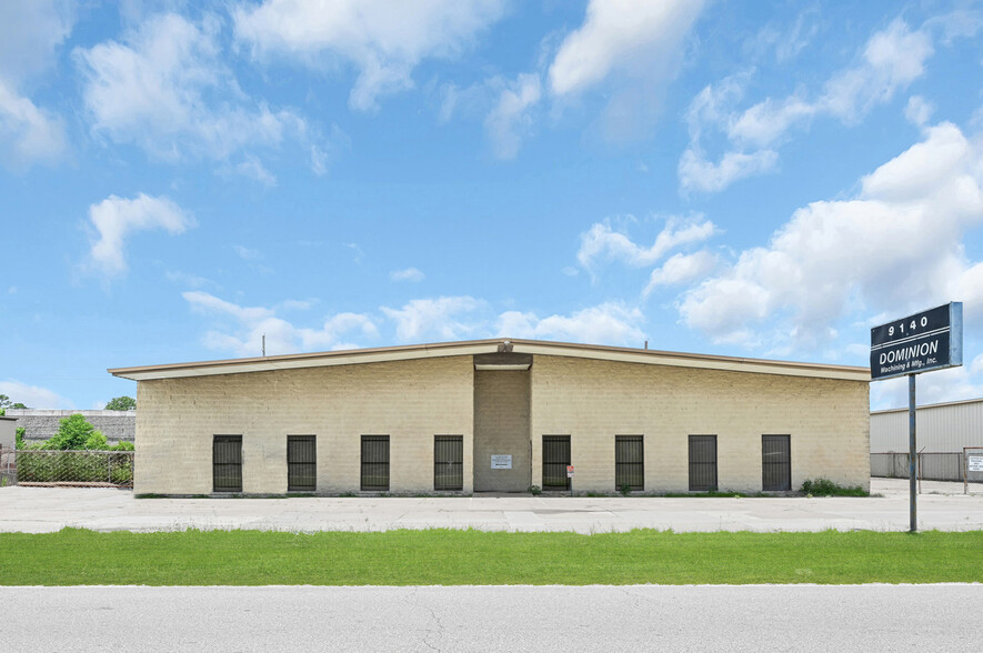 9140 Meadow Vista Blvd, Houston, TX for lease - Building Photo - Image 1 of 20