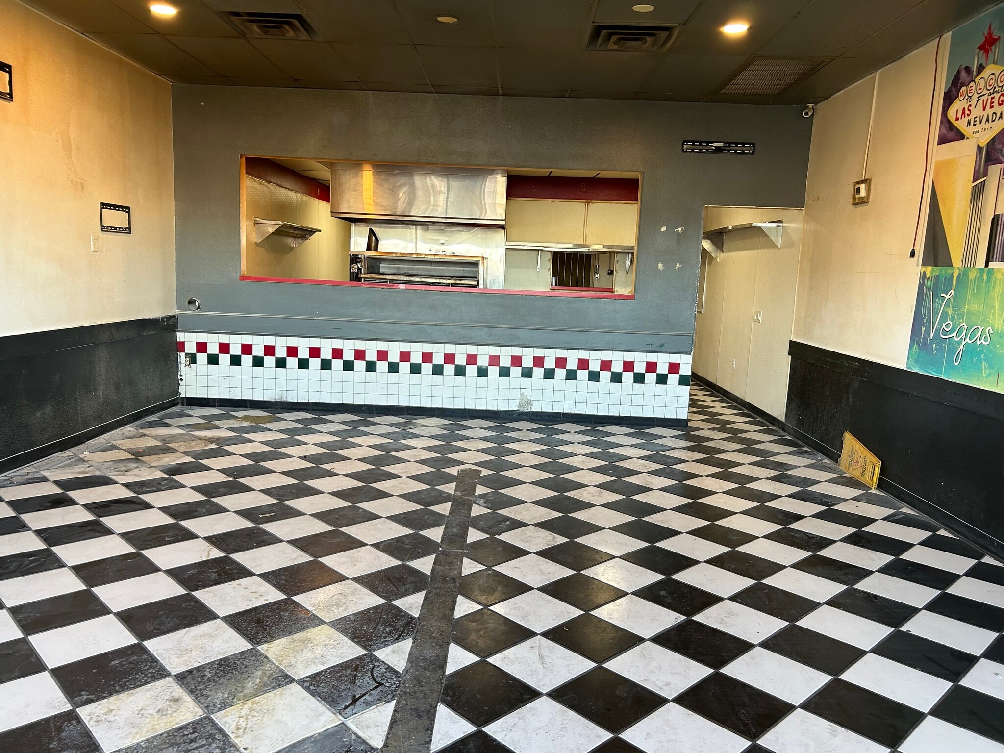 2381 E Windmill Ln, Las Vegas, NV for lease Interior Photo- Image 1 of 12