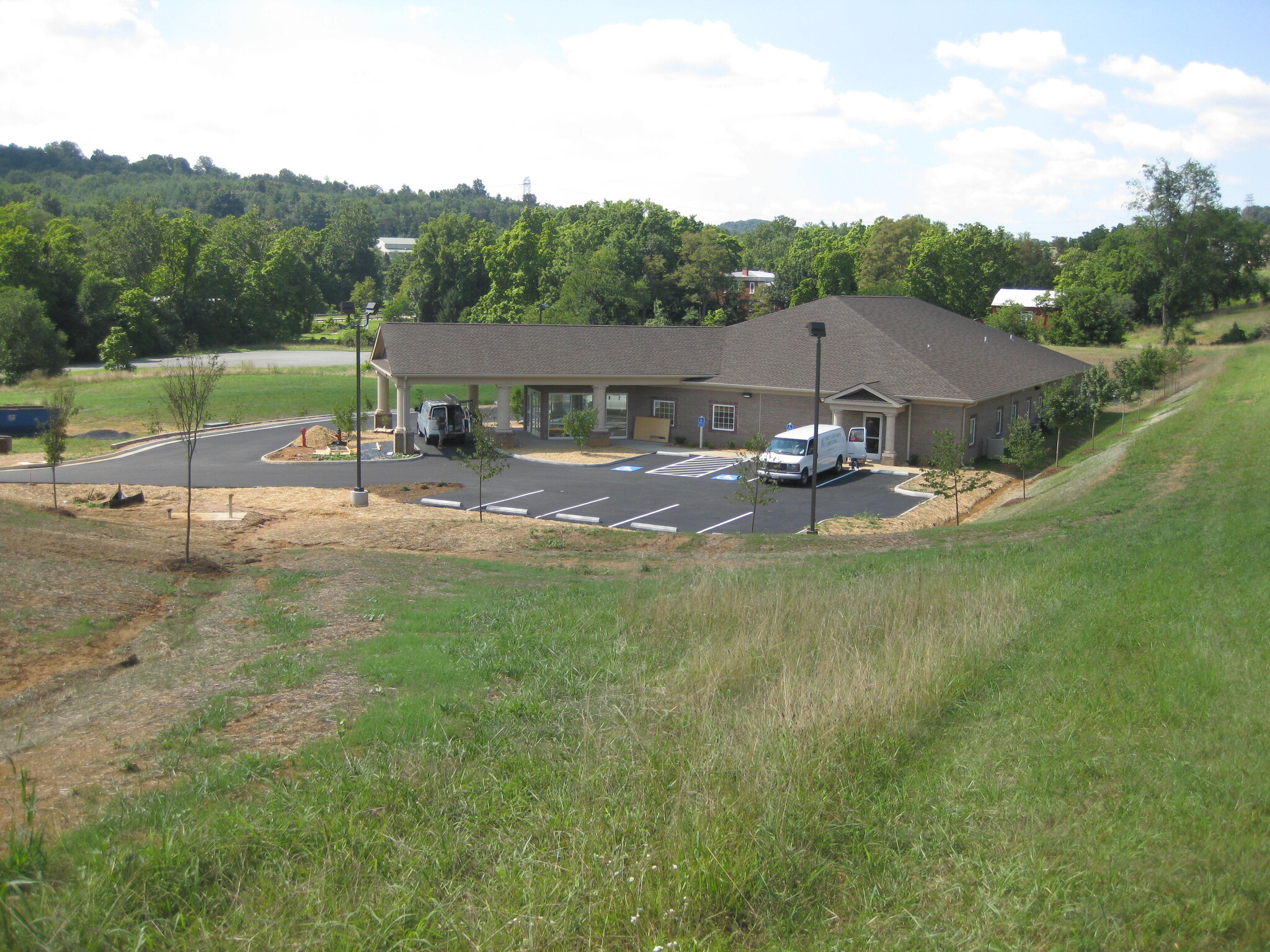 102 Lacy B King Way, Staunton, VA for sale Primary Photo- Image 1 of 1