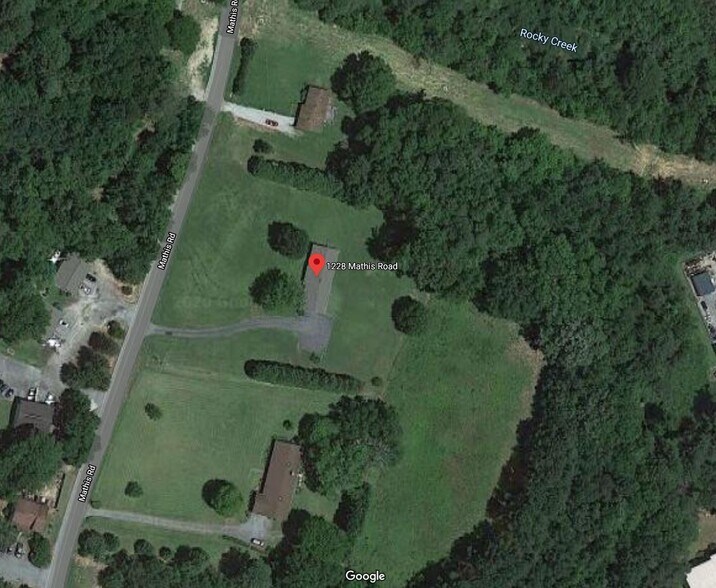 1228 Mathis Rd, Greenwood, SC 29649