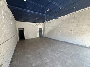 768 Glen Huntly Rd, Caulfield South for lease Interior Photo- Image 2 of 4