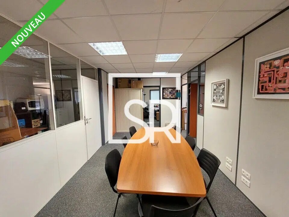 Vente Bureaux 174 m² à 360 m² - Photo 1