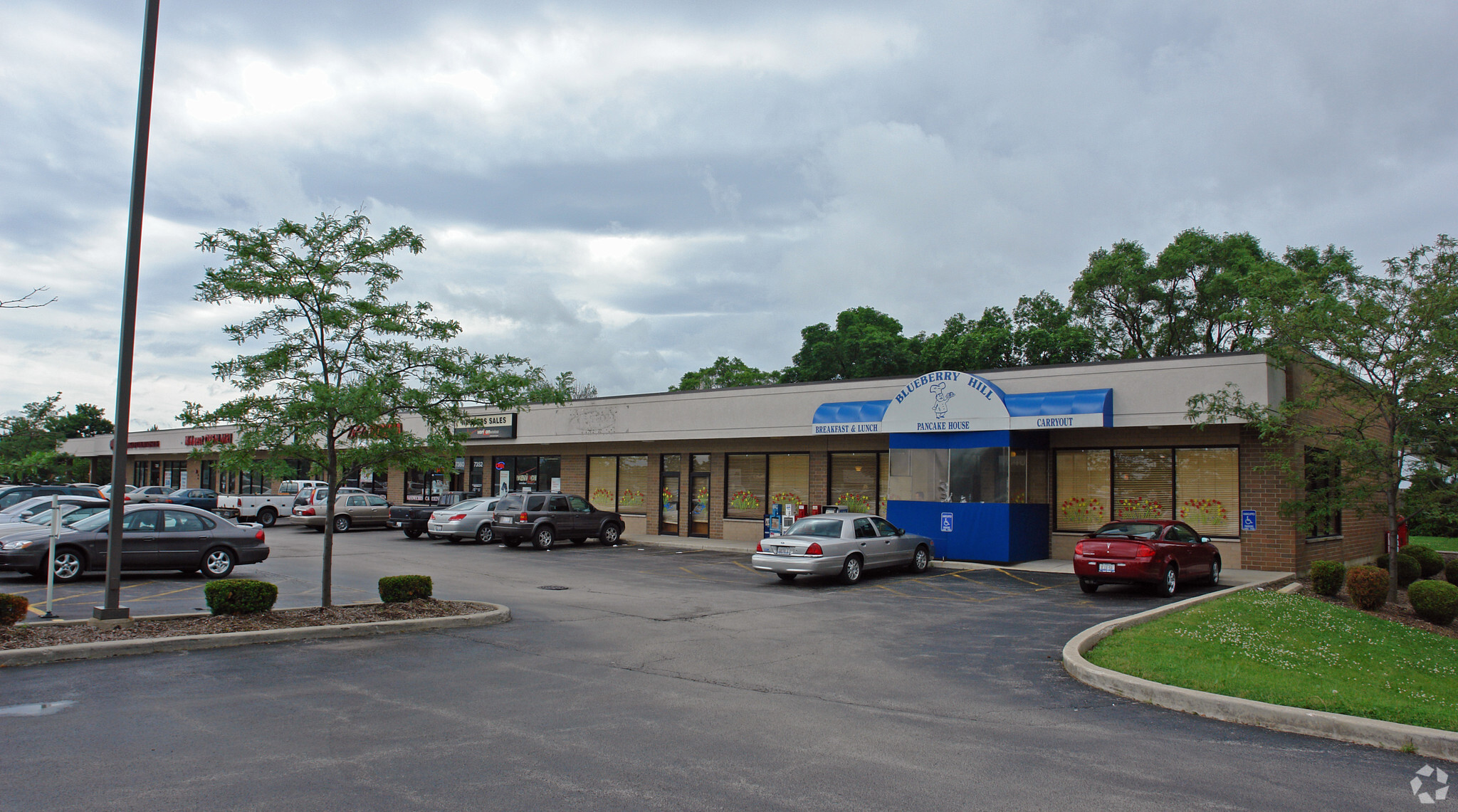 7340-7380 Kingery Hwy, Willowbrook, IL for lease Primary Photo- Image 1 of 3