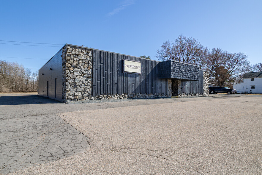 861 Grand Ave, Schofield, WI for sale - Building Photo - Image 1 of 9