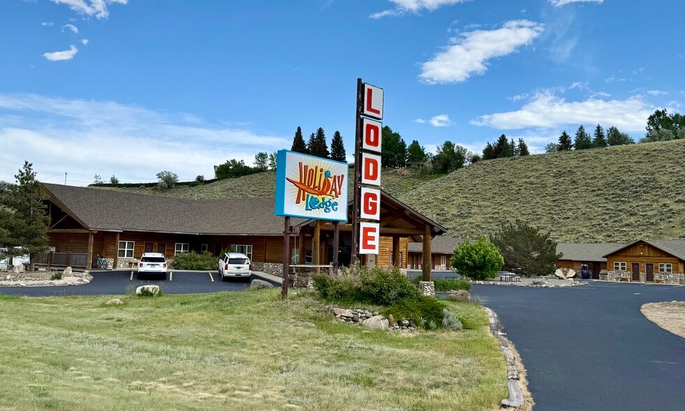 244 W Yellowstone Ave, Cody, WY for sale - Building Photo - Image 3 of 20