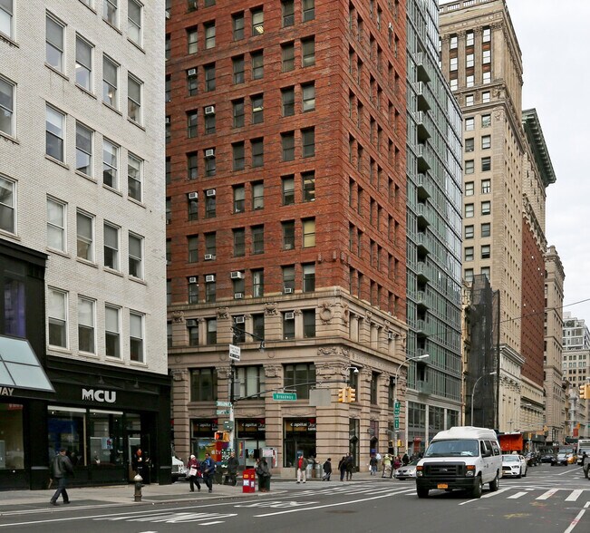 277 Broadway, New York, NY 10007 Broadway Chambers Bldg