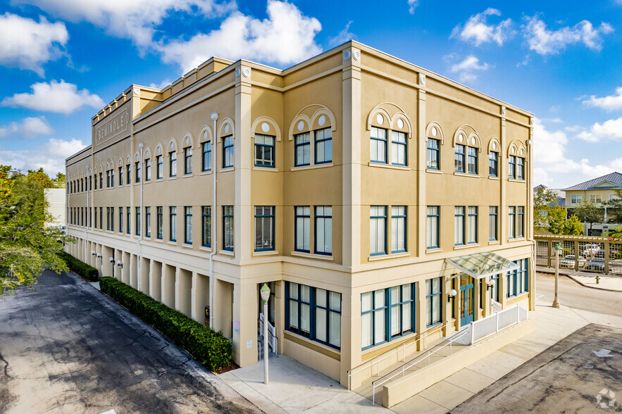 610 Sycamore St, Celebration, FL for lease - Primary Photo - Image 1 of 5