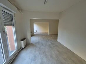 Rue Federico Garcia Lorca, Dammarie-les-Lys for lease Interior Photo- Image 2 of 3