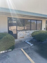 2009 N Ranch Road 620 N, Austin, TX for lease Building Photo- Image 1 of 4
