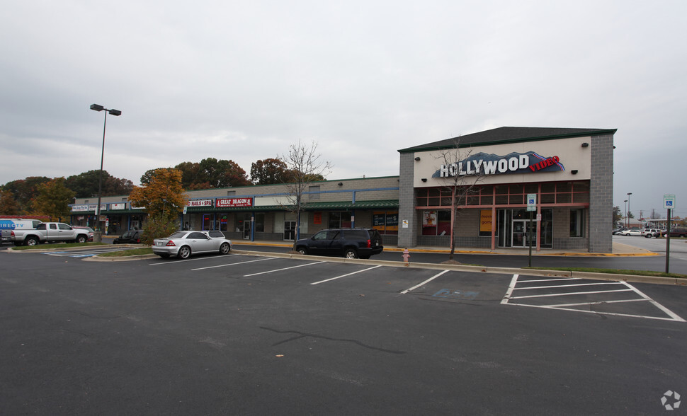 5604-5722 Ritchie Hwy, Baltimore, MD for lease - Primary Photo - Image 3 of 4