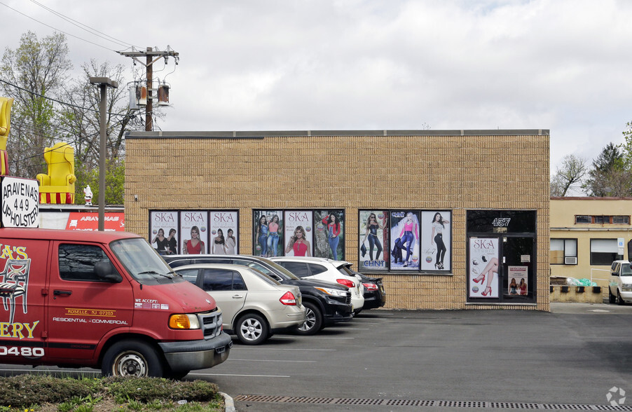 457 E 1st Ave, Roselle, NJ for lease - Building Photo - Image 3 of 24