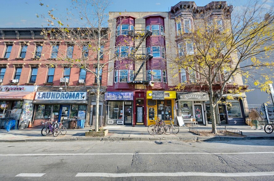 427 7th Ave, Brooklyn, NY for sale - Building Photo - Image 2 of 11